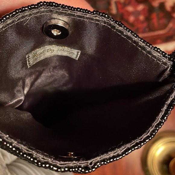 NWT Vintage Style Small Beaded Bag - Palms and Floral Design - Black Red Gold - Picture 2 of 4